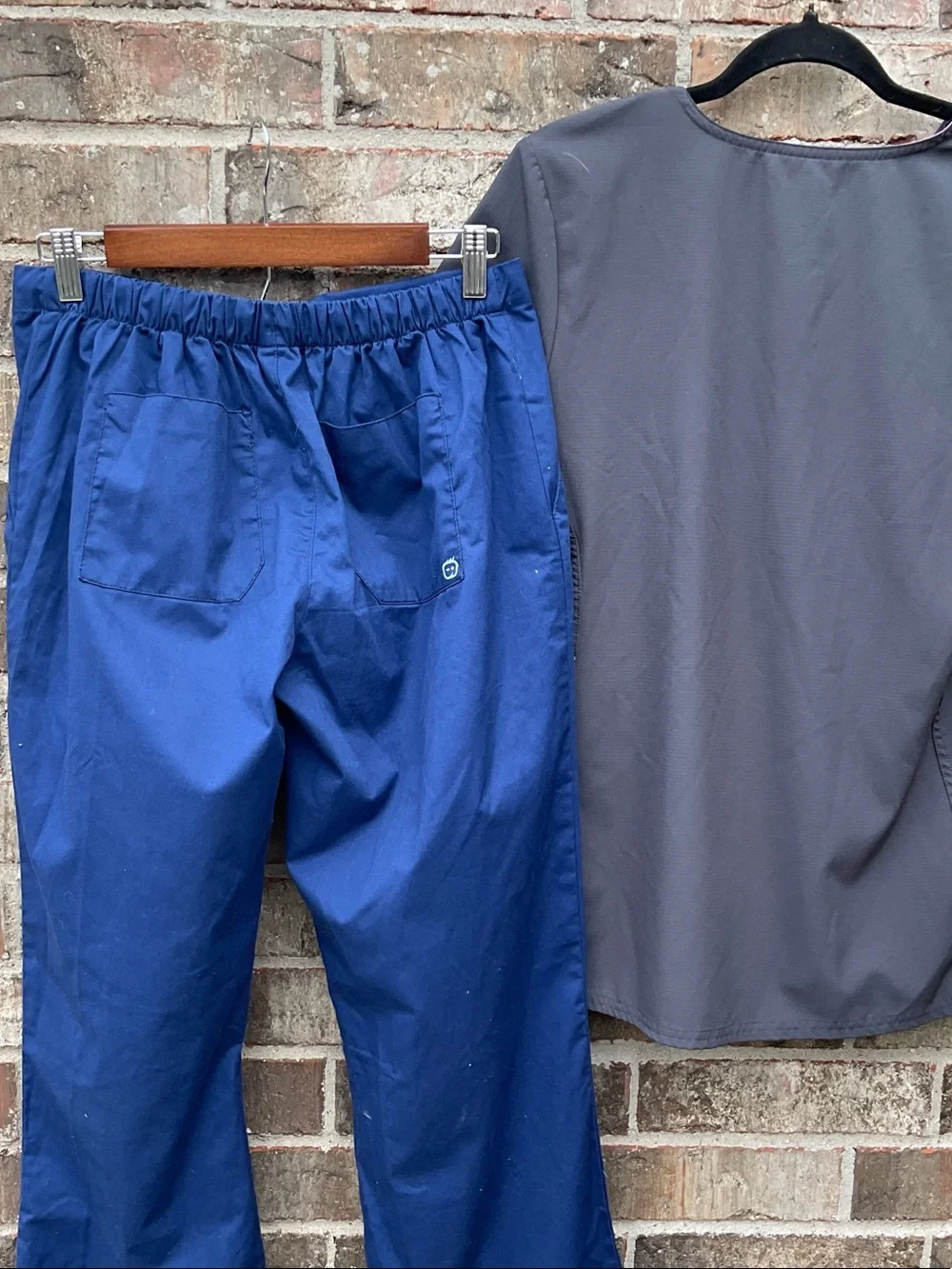 Take 50% OFF- 2pcs Women's Gray V-Neck Scrub Top & Blue Drawstring Pants, Size-S